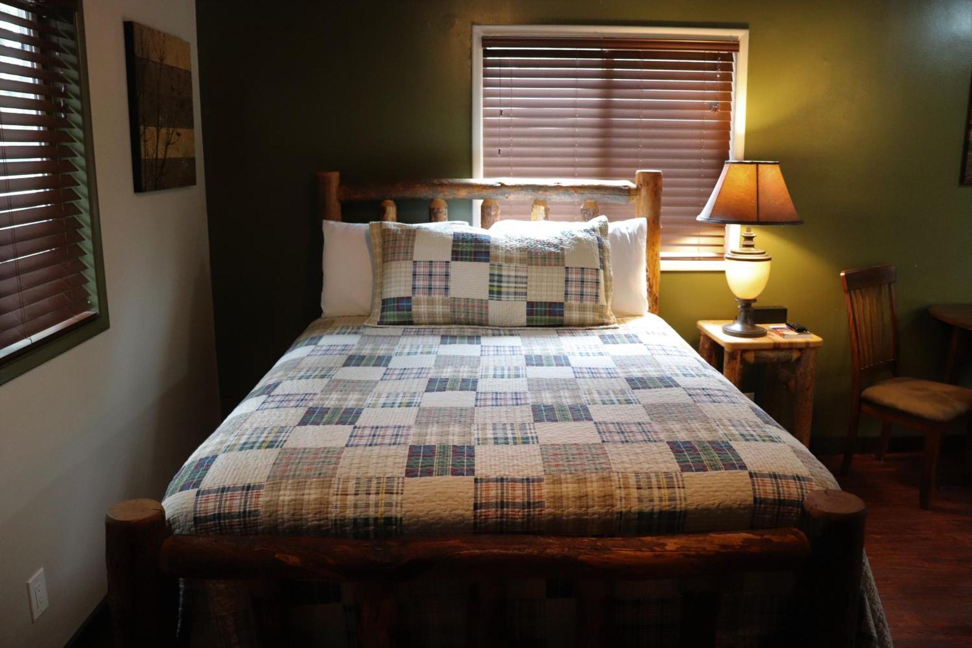 Cougar Lone Fir Resort מראה חיצוני תמונה