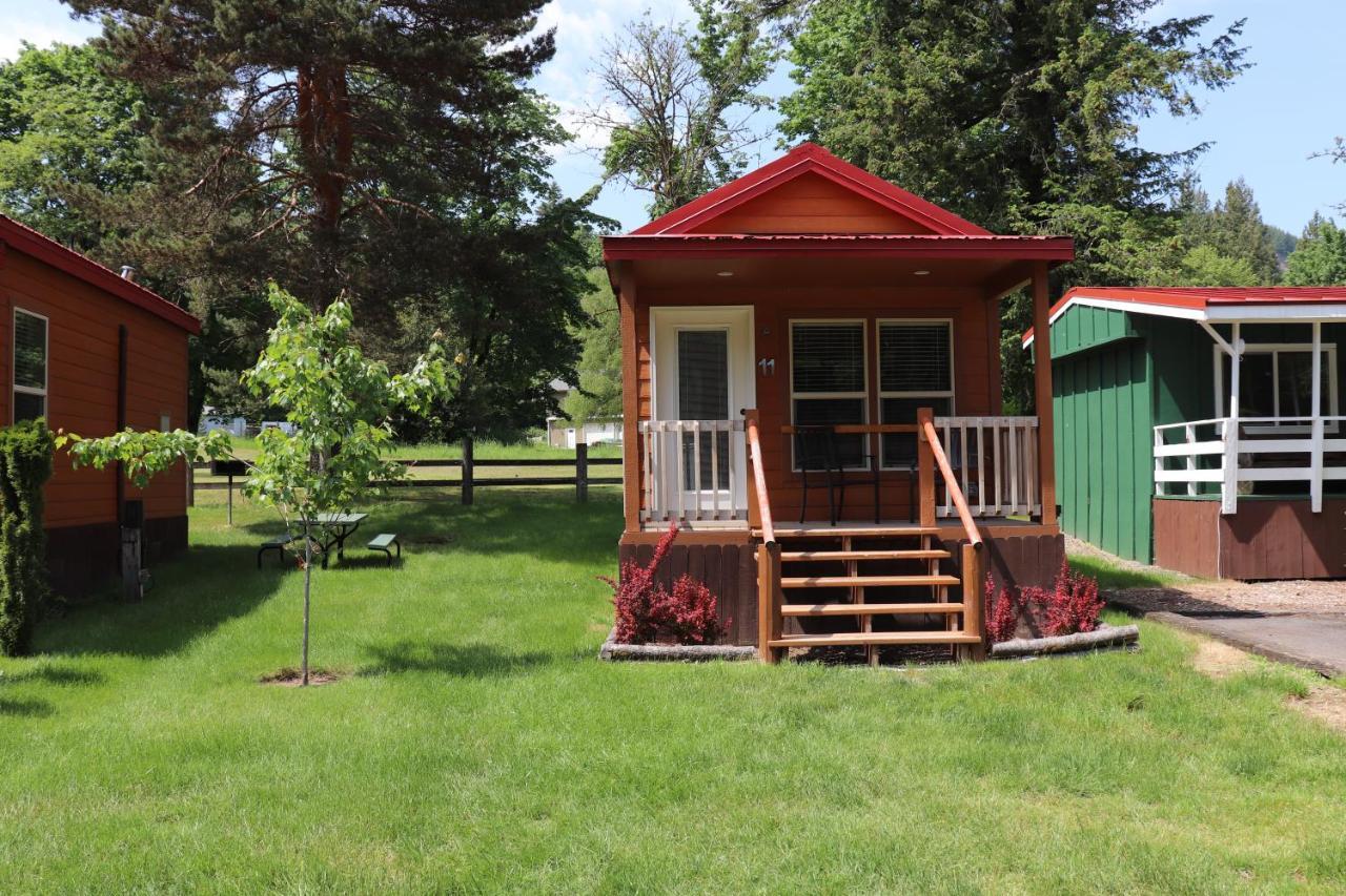 Cougar Lone Fir Resort מראה חיצוני תמונה